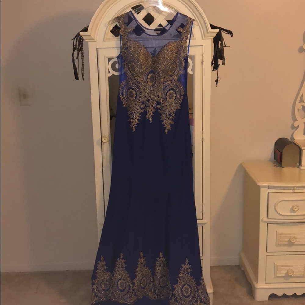 Gorgeous mermaid formal gown